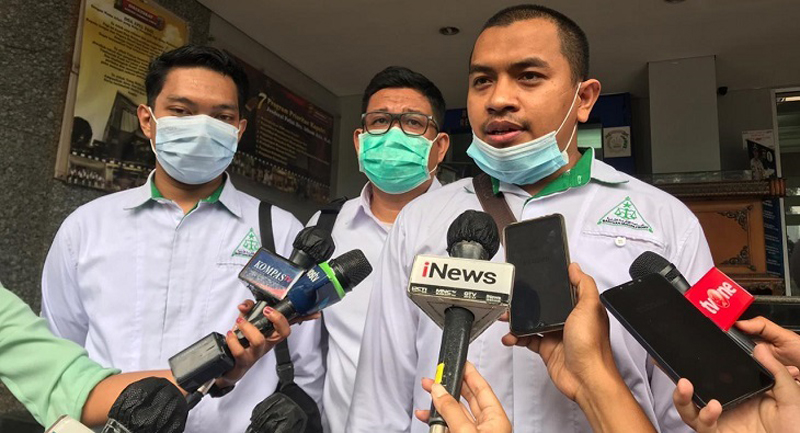 Kuasa Hukum Habib Rizieq Shihab, Aziz Yanuar